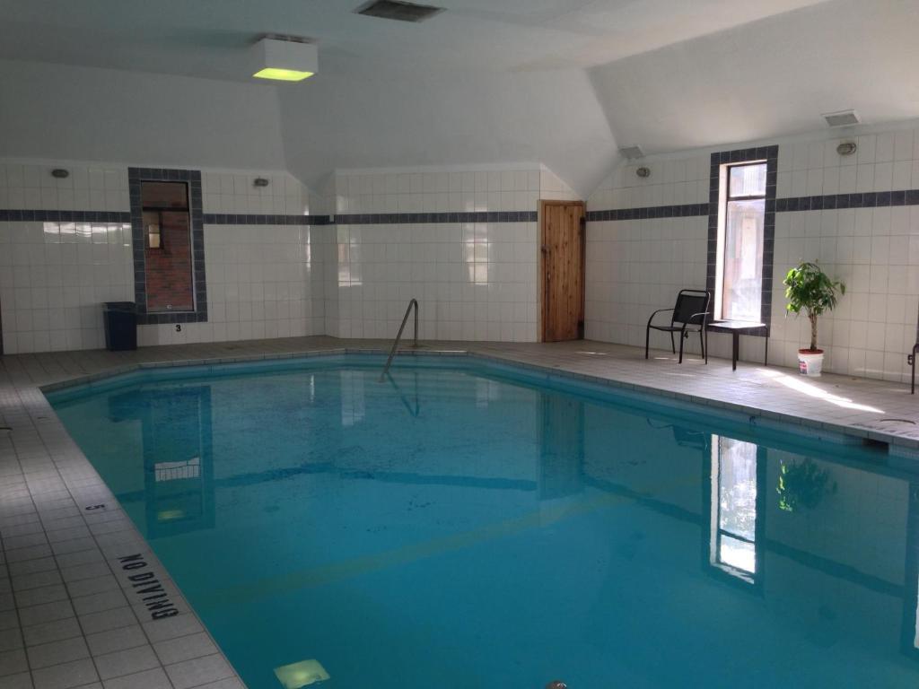 North Pointe Inn And Suites Келоуна Екстериор снимка